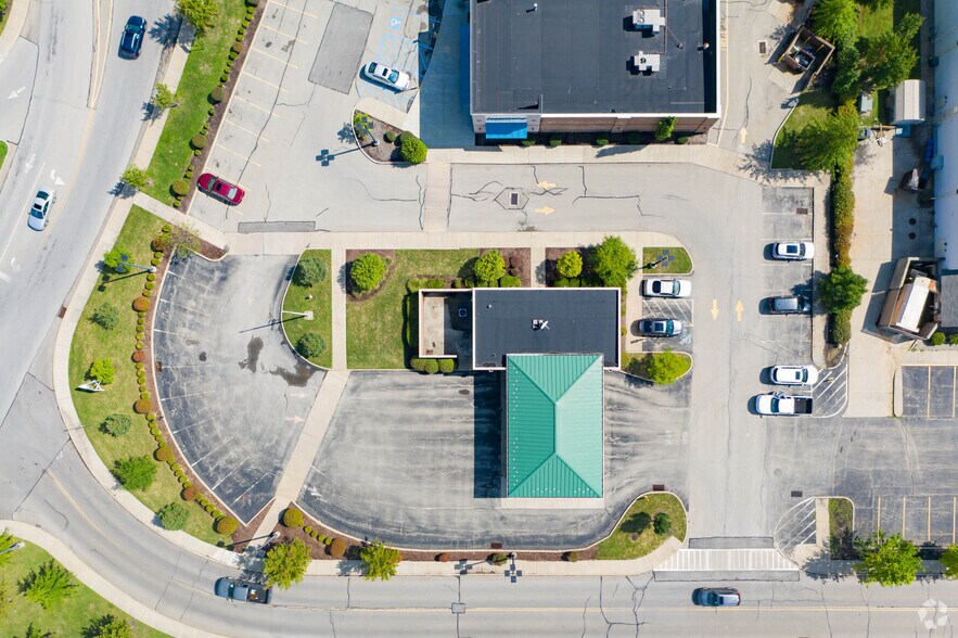 1055 N Hermitage Rd, Hermitage, PA à vendre - Aérien – Image 2 sur 3