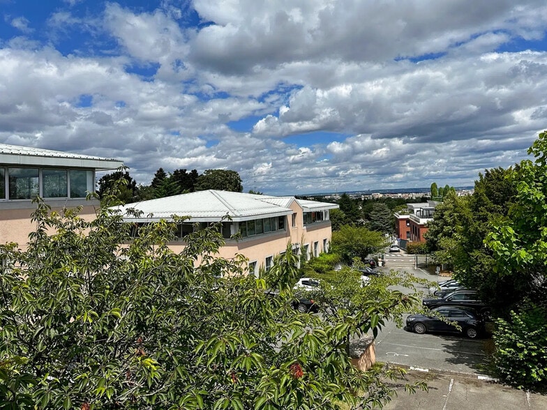 3 Rue Alfred De Vigny, Saint-Germain-en-Laye à vendre - Photo de l’immeuble – Image 2 sur 8