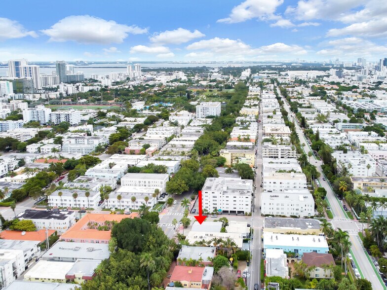 759 Meridian Ave, Miami Beach, FL à vendre - Photo de l’immeuble – Image 2 sur 34