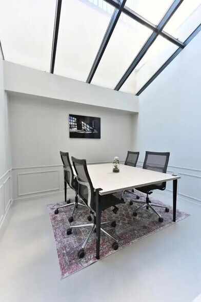 Bureau dans Paris à vendre - Photo intérieure – Image 2 sur 26