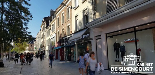Plus de détails pour Local commercial à louer
