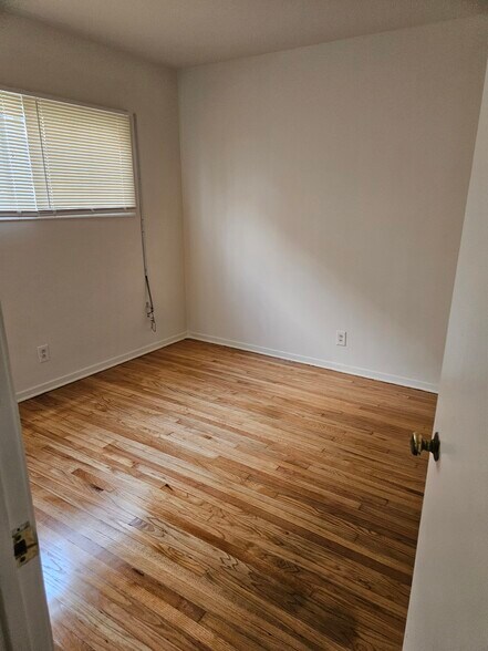 835 Austin Ave, Inglewood, CA à vendre - Photo de l’immeuble – Image 2 sur 30