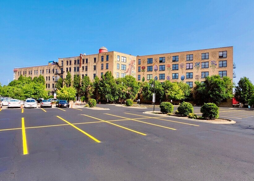 2150 S Canalport Ave, Chicago, IL à louer - Photo de l’immeuble – Image 1 sur 24