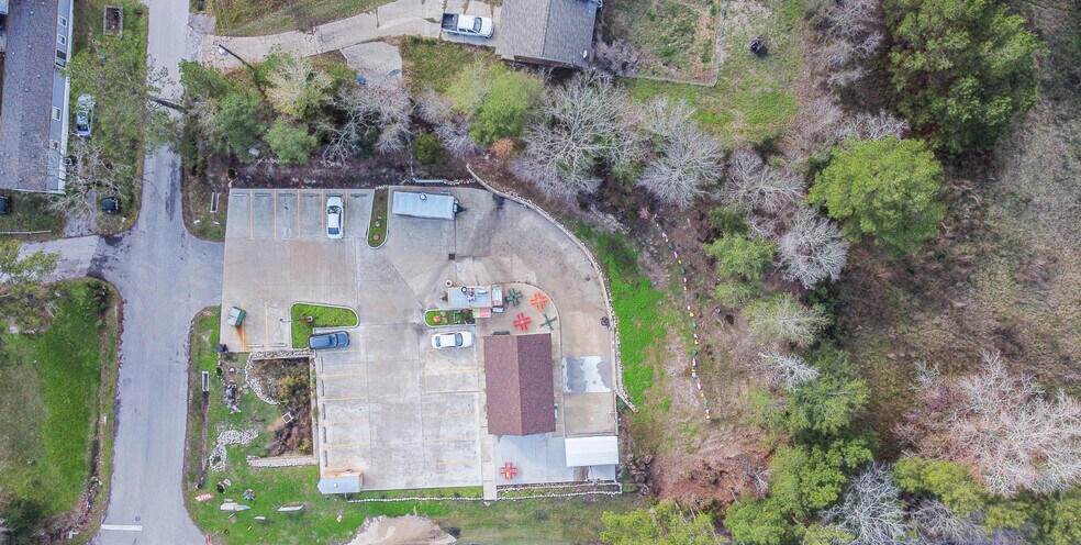 275 FM 247, Huntsville, TX à louer - Photo de l’immeuble – Image 3 sur 20