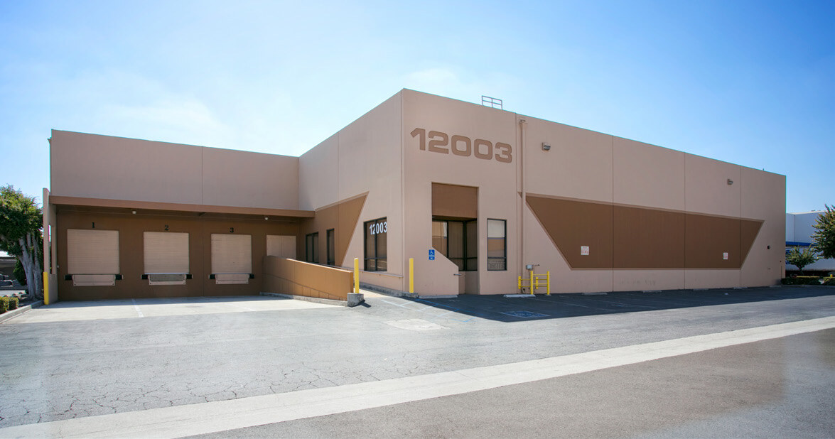 11937-11939 Woodruff Ave, Downey, CA à louer Photo de l’immeuble– Image 1 sur 2