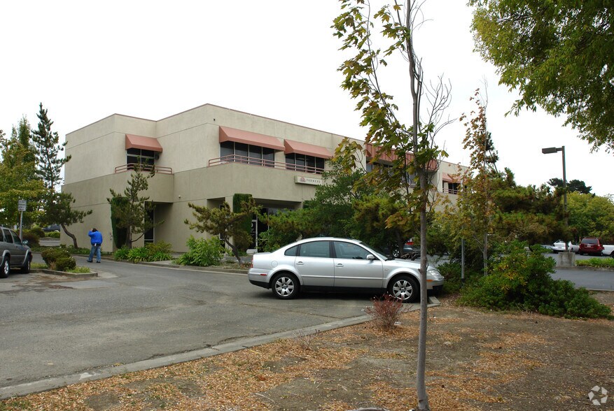 400 Santa Clara St, Vallejo, CA à louer - Photo de l’immeuble – Image 2 sur 4