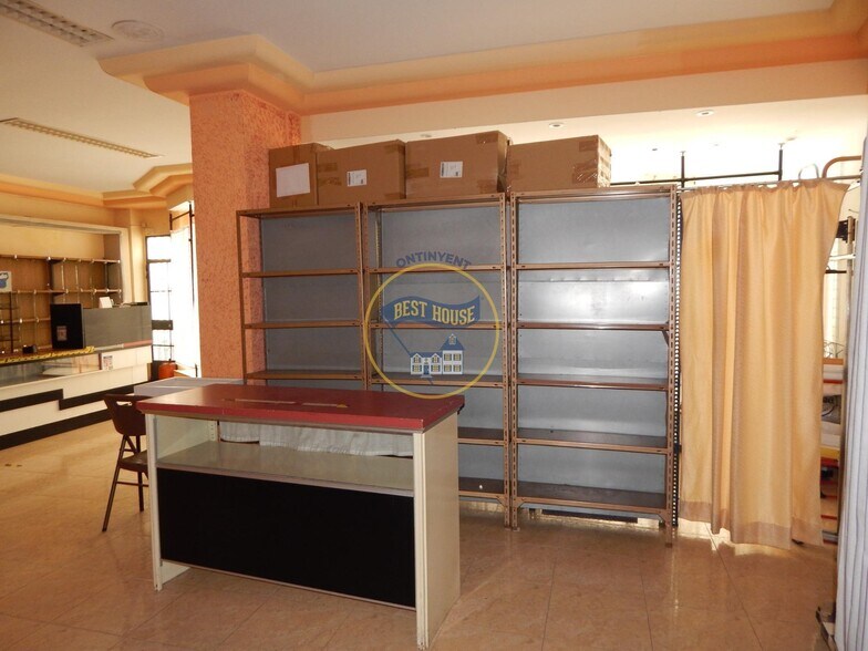 Local commercial dans Ontinyent, Valencia à vendre - Photo de l’immeuble – Image 3 sur 9