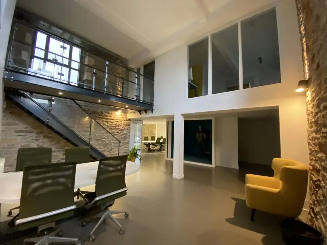 Bureau dans Rennes à louer Photo de l’immeuble– Image 1 sur 5