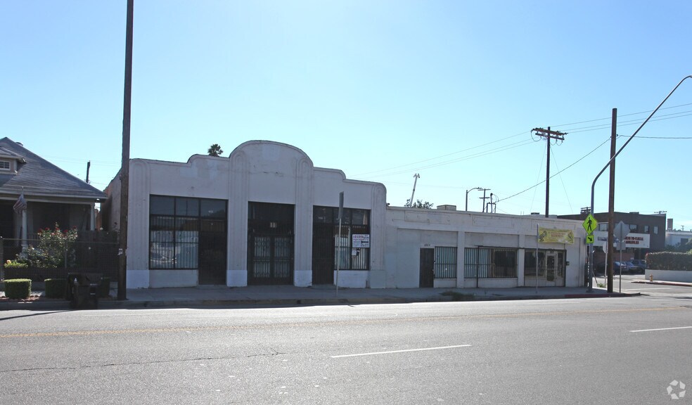2806 N Main St, Los Angeles, CA à vendre - Photo de l’immeuble – Image 3 sur 4