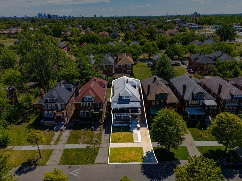 3273 Cortland St, Detroit, MI à vendre - Photo de l’immeuble – Image 3 sur 43