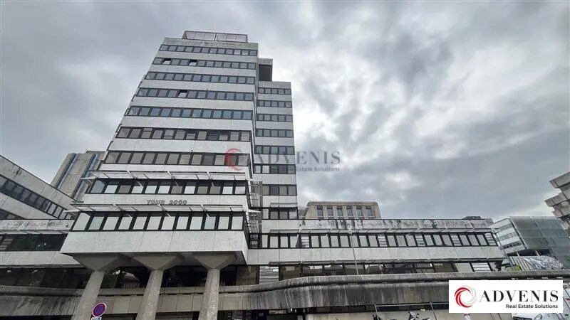 Bureau dans Bordeaux à vendre - Photo de l’immeuble – Image 1 sur 8