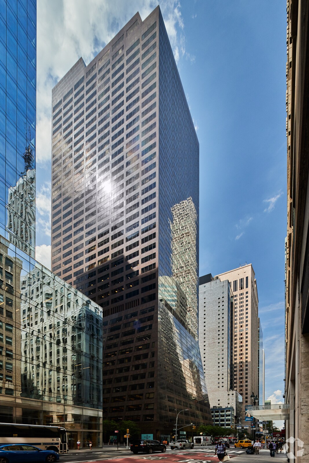 520 Madison Ave, New York, NY à louer Photo principale– Image 1 sur 6