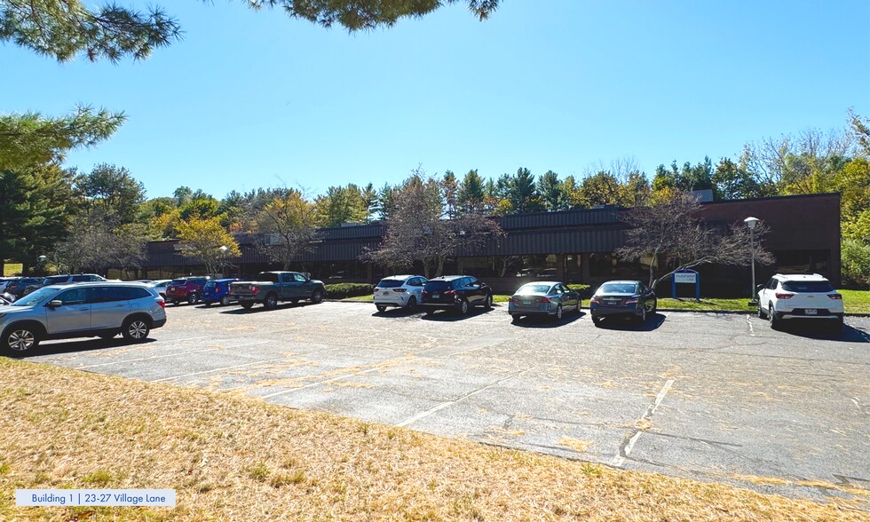 100% Occ. Office/Warehouse/Manufacturing portefeuille de 2 biens à vendre sur LoopNet.fr - Photo de l’immeuble – Image 2 sur 6