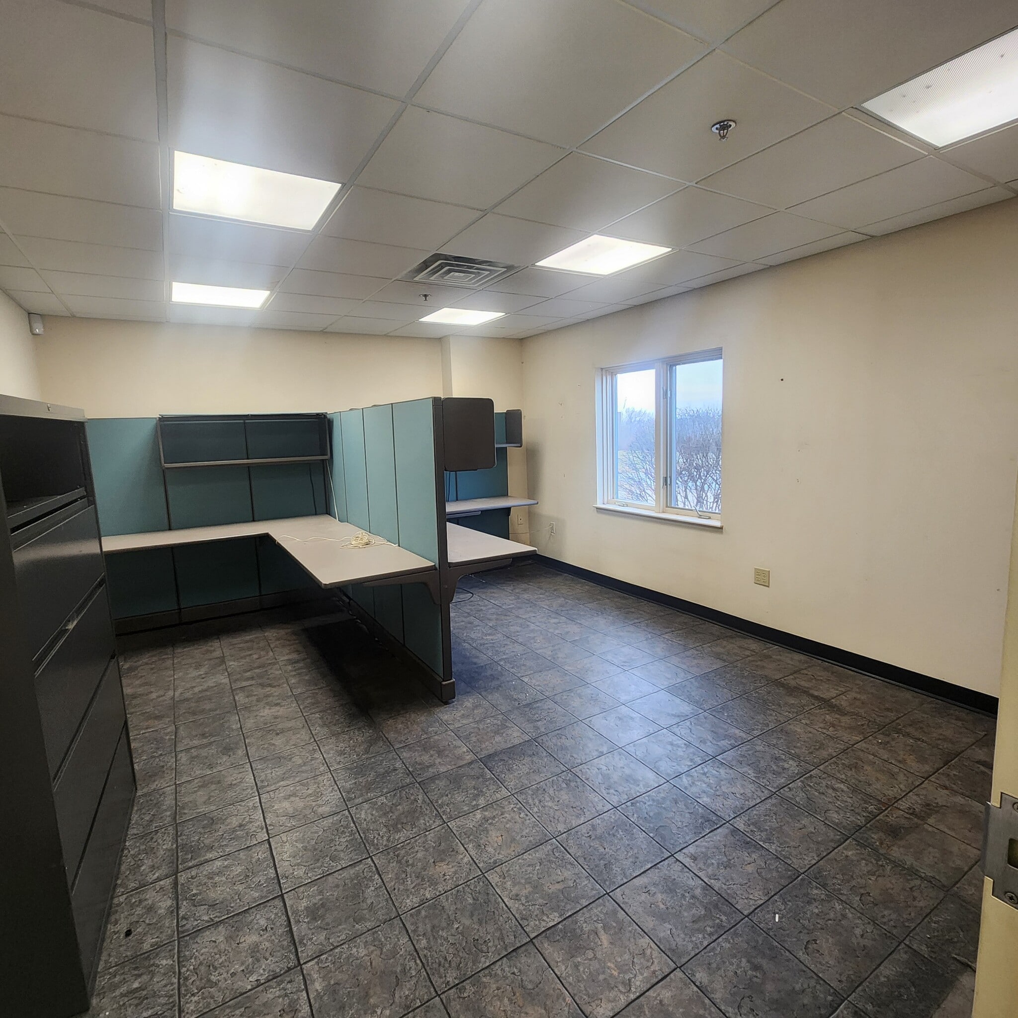 47 Slade St, Fall River, MA à louer Photo intérieure– Image 1 sur 24