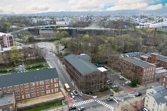 22 Mill St, Paterson, NJ - VUE AÉRIENNE  vue de carte - Image1
