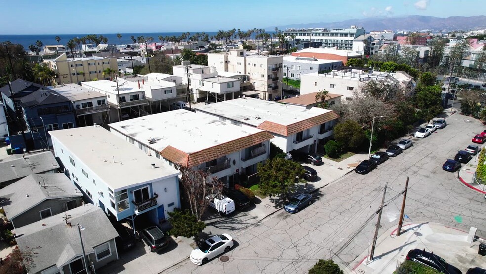 1921 Canal St, Venice, CA à vendre - Vidéo sur l’annonce professionnelle – Image 1 sur 12