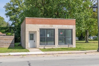 Plus de détails pour 1209 S 5th Ave, Maywood, IL - Bureau à vendre