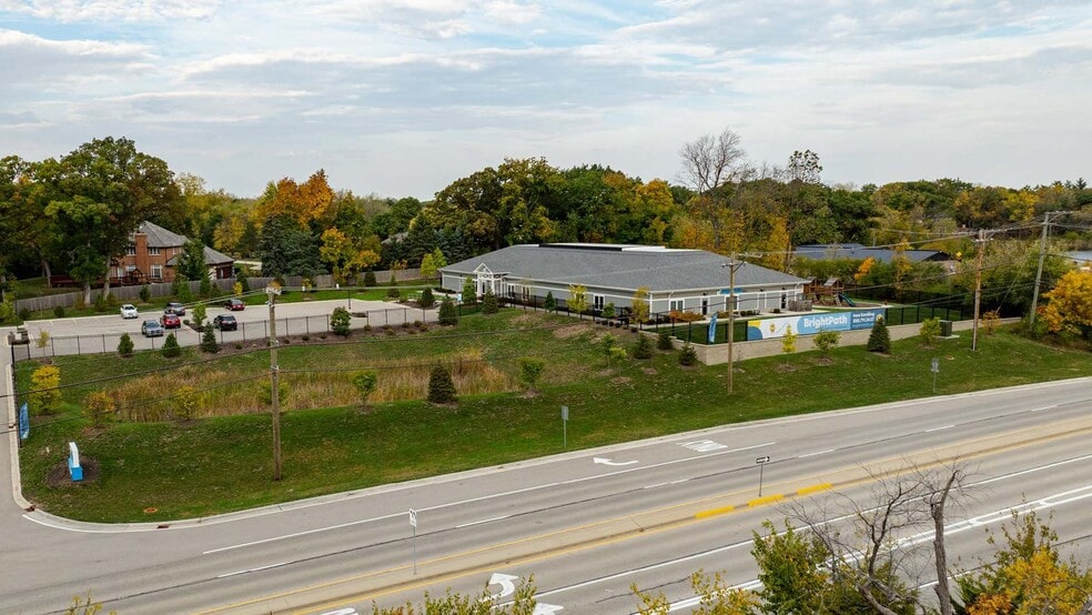 20786 N Quentin Rd, Kildeer, IL à vendre - Aérien – Image 2 sur 2