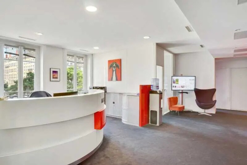 9 Place Des Jacobins, Lyon à louer - Photo de l’immeuble – Image 3 sur 6