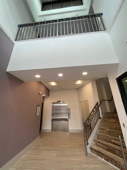 63 Park St, Andover, MA à louer - Photo intérieure – Image 3 sur 16