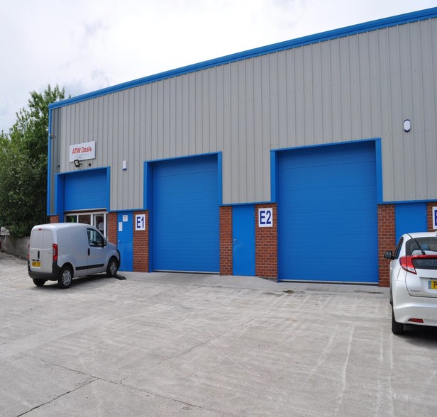 Challenge Way, Blackburn à louer - Photo principale – Image 1 sur 1