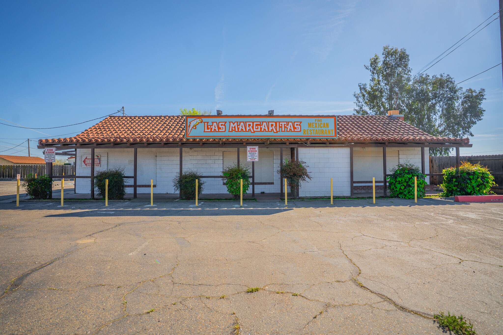 1711 E Pacheco Blvd, Los Banos, CA à vendre Photo principale– Image 1 sur 22