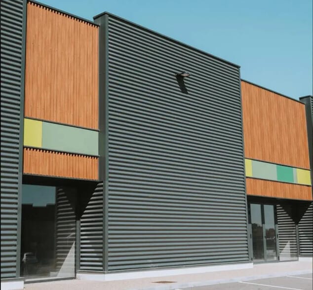 2125 Route De Villefranche, Anse à vendre - Photo de l’immeuble – Image 2 sur 3