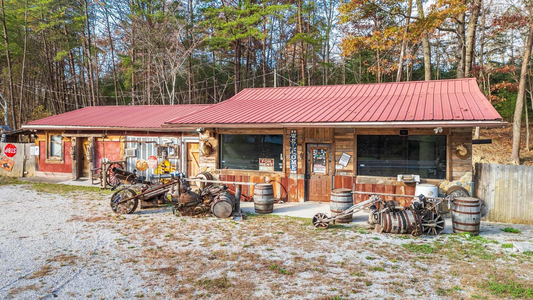11882 New Highway 68, Tellico Plains, TN à vendre Photo de l’immeuble– Image 1 sur 42