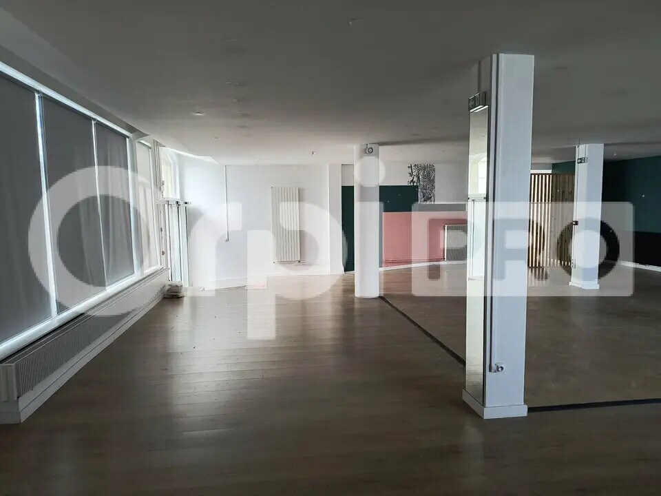 Bureau dans Reims à louer Photo intérieure– Image 1 sur 9