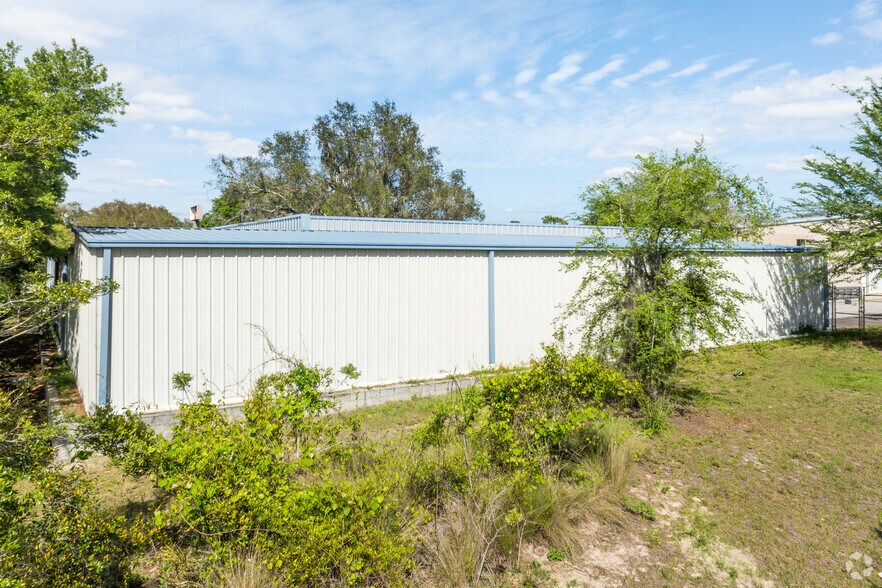 200 NE Commercial Cir, Keystone Heights, FL à vendre - Photo de l’immeuble – Image 3 sur 6