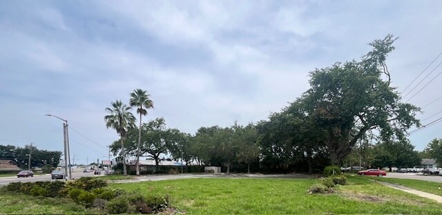 101 W Main St, Apopka, FL à vendre - Photo de l’immeuble – Image 2 sur 4