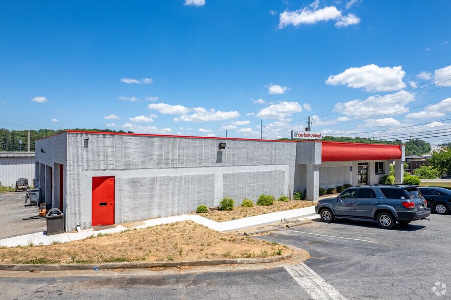 120 Epps Bridge Rd, Athens, GA à vendre - Photo de l’immeuble – Image 2 sur 4