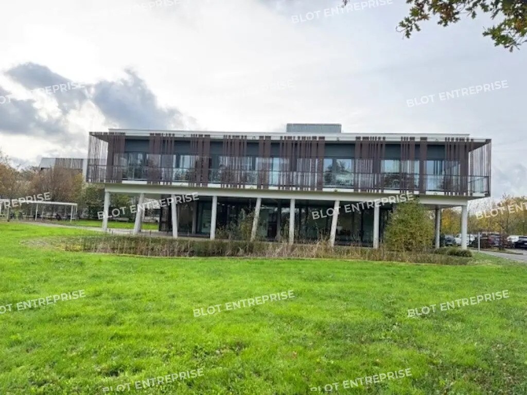 Bureau dans Carquefou à louer Photo de l’immeuble– Image 1 sur 16