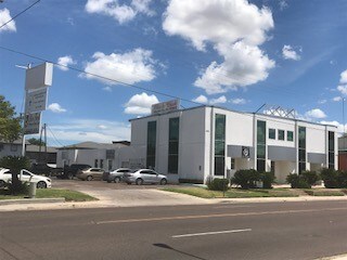 102 E Calton Rd, Laredo, TX à vendre - Autre – Image 2 sur 16