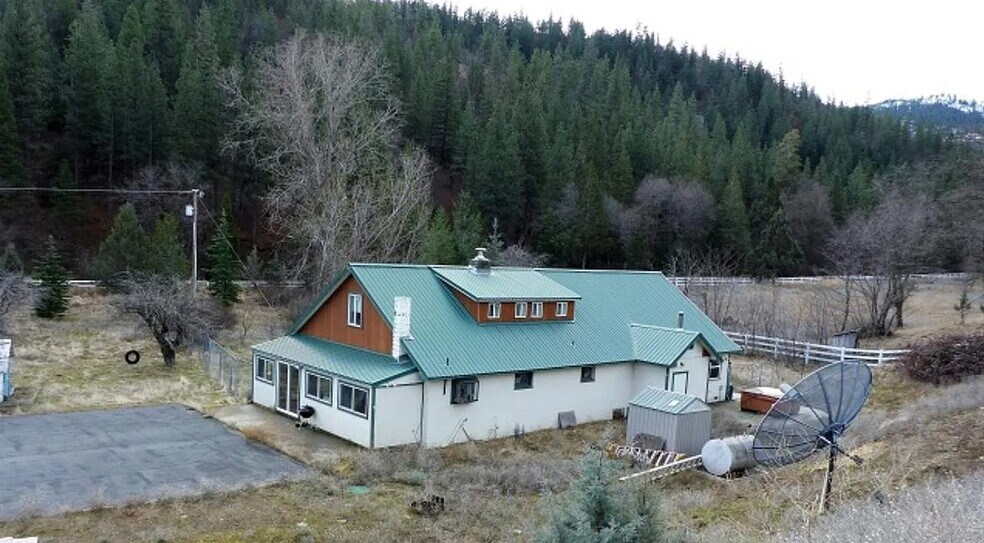 18031 Gazelle Callahan Rd, Gazelle, CA à vendre - Photo de l’immeuble – Image 2 sur 8