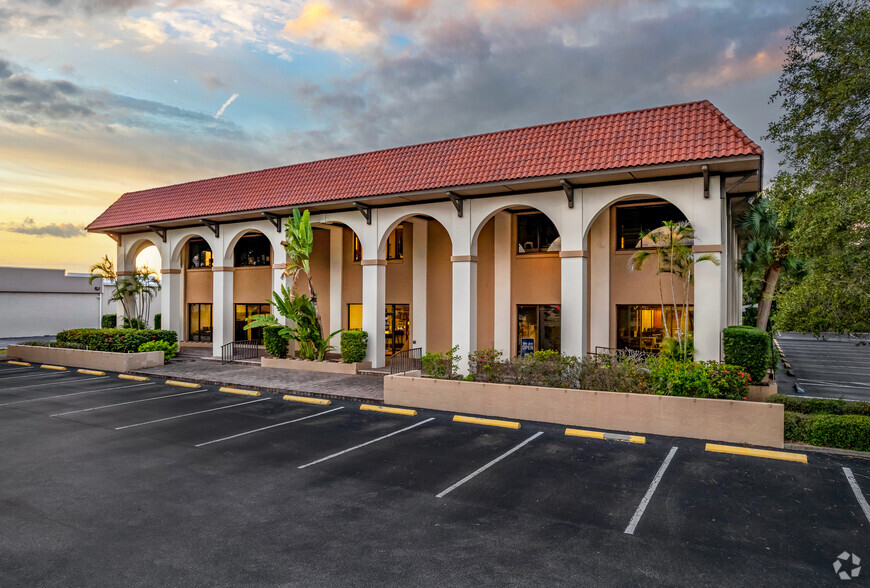 2100 S Tamiami Trl, Venice, FL à vendre - Photo de l’immeuble – Image 1 sur 16