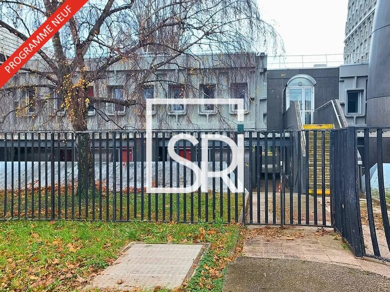 Bureau dans Clermont-Ferrand à vendre - Photo de l’immeuble – Image 2 sur 15