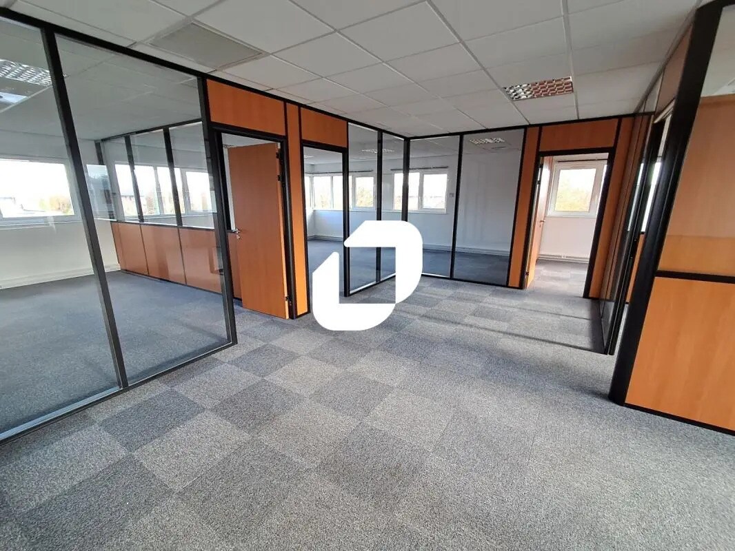 Bureau dans Wambrechies à louer Photo de l’immeuble– Image 1 sur 8