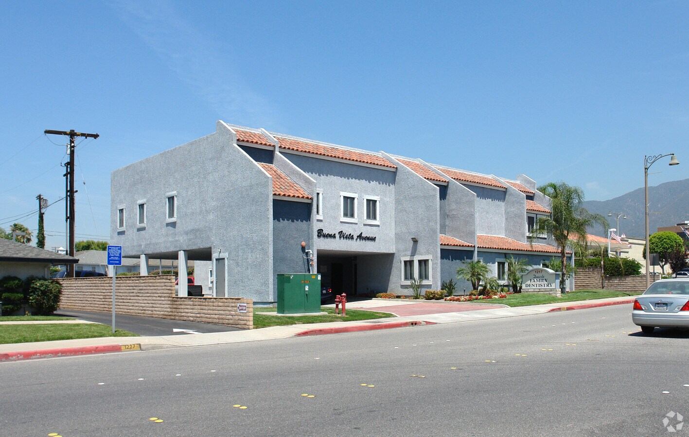 View Photo