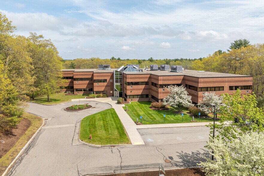 125 Nagog Park, Acton, MA à louer - Photo de l’immeuble – Image 2 sur 9