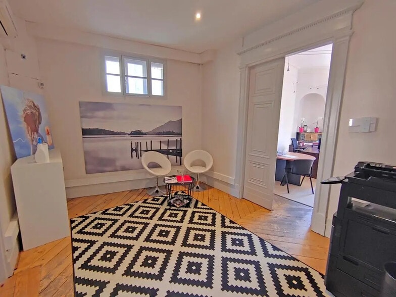 19 Rue De Metz, Toulouse à louer - Photo de l’immeuble – Image 1 sur 1