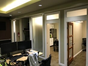 1500 Howe St, Vancouver, BC à louer Photo intérieure– Image 2 sur 4