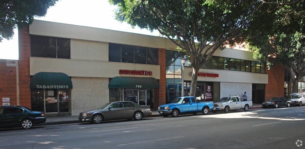 740-750 E Green St, Pasadena, CA à louer - Photo de l’immeuble – Image 3 sur 18