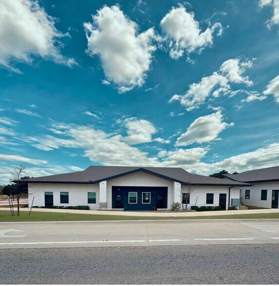 12801 Anderson Mill Rd, Austin, TX à vendre - Photo de l’immeuble – Image 1 sur 15