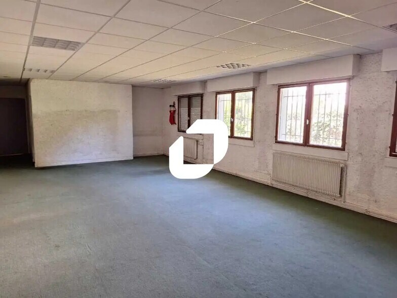Bureau dans Floirac à vendre - Photo de l’immeuble – Image 2 sur 9