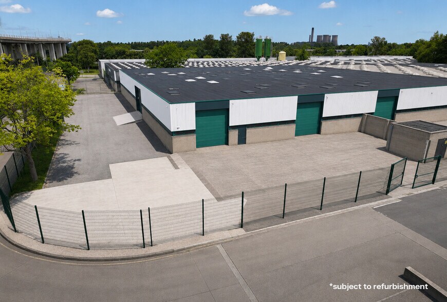 Brindley Rd, Runcorn à louer - Photo de l’immeuble – Image 1 sur 15