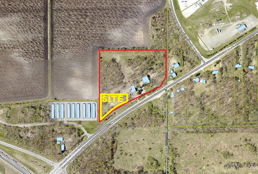 22027 State Road 23, South Bend, IN à vendre Photo principale– Image 1 sur 11