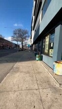 1407 Flatbush Ave, Brooklyn, NY à louer - Vidéo sur l’annonce professionnelle 