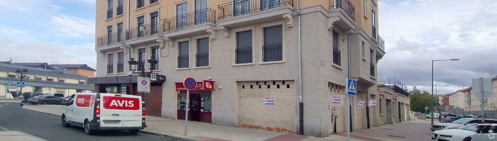 Local commercial dans Ávila, Ávila à louer Photo intérieure– Image 1 sur 3