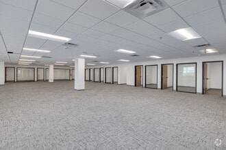 690 N Cofco Center Ct, Phoenix, AZ à louer Photo intérieure– Image 2 sur 5